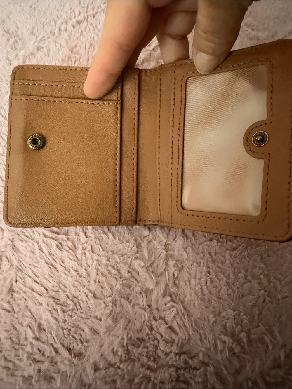 Fossil Black Wallet with Cream Dot Stripe Pattern